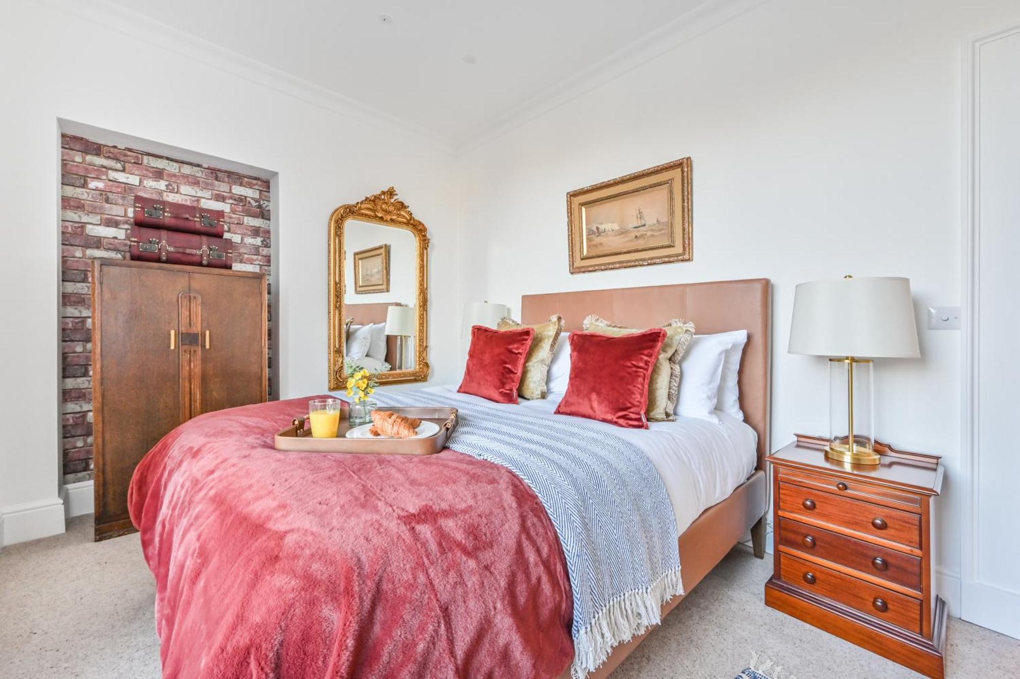 9 Admiralty House Stunning Luxury Apartment With Free Parking Plymouth Eksteriør billede