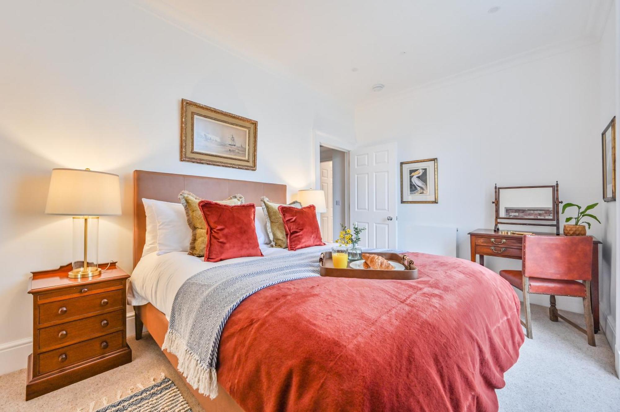9 Admiralty House Stunning Luxury Apartment With Free Parking Plymouth Eksteriør billede